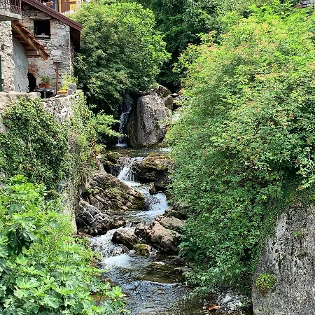 Cornelia's Mill Nesso, Lake Como 네소